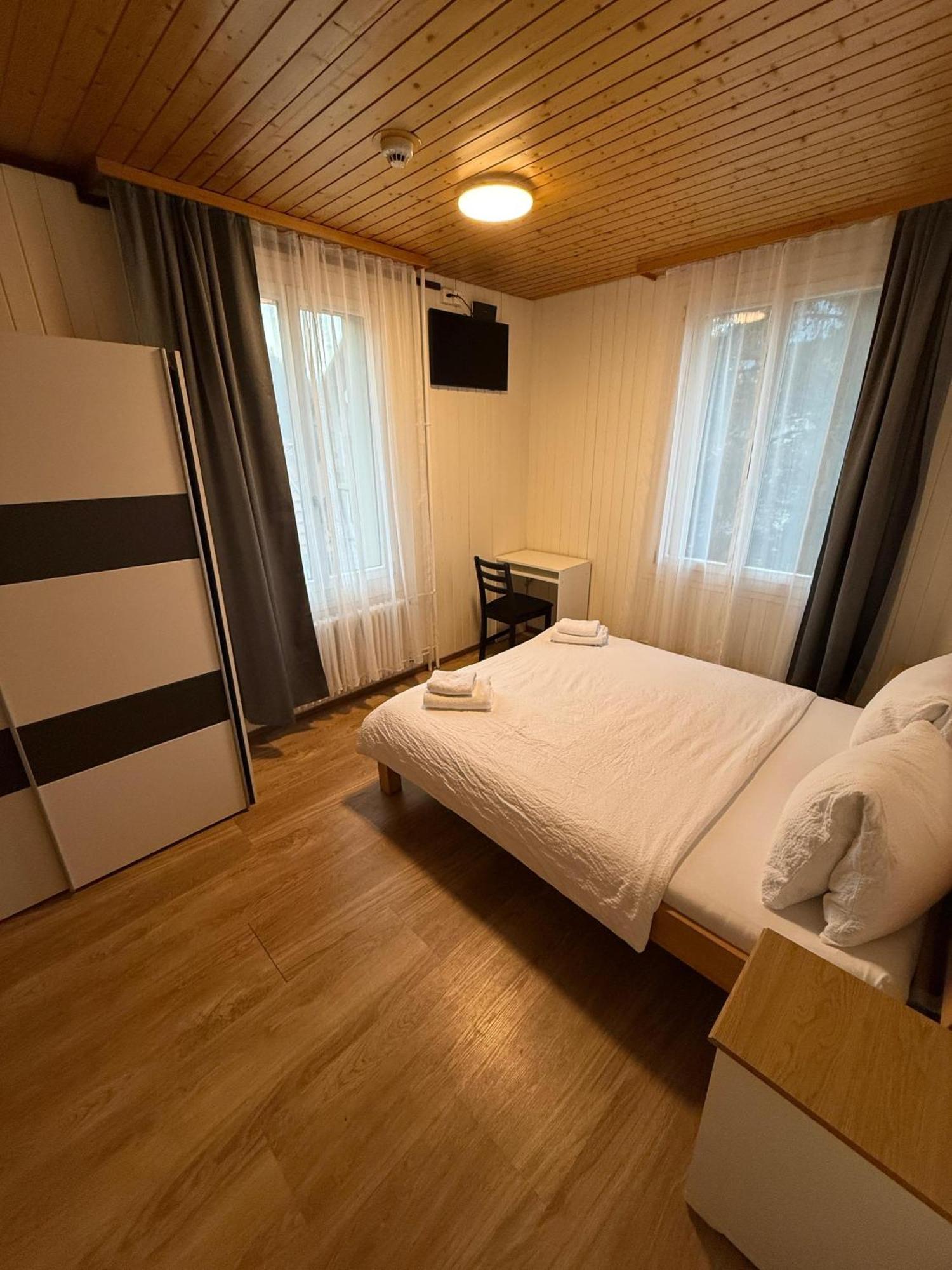 Hotel Christina Wilderswil Bagian luar foto