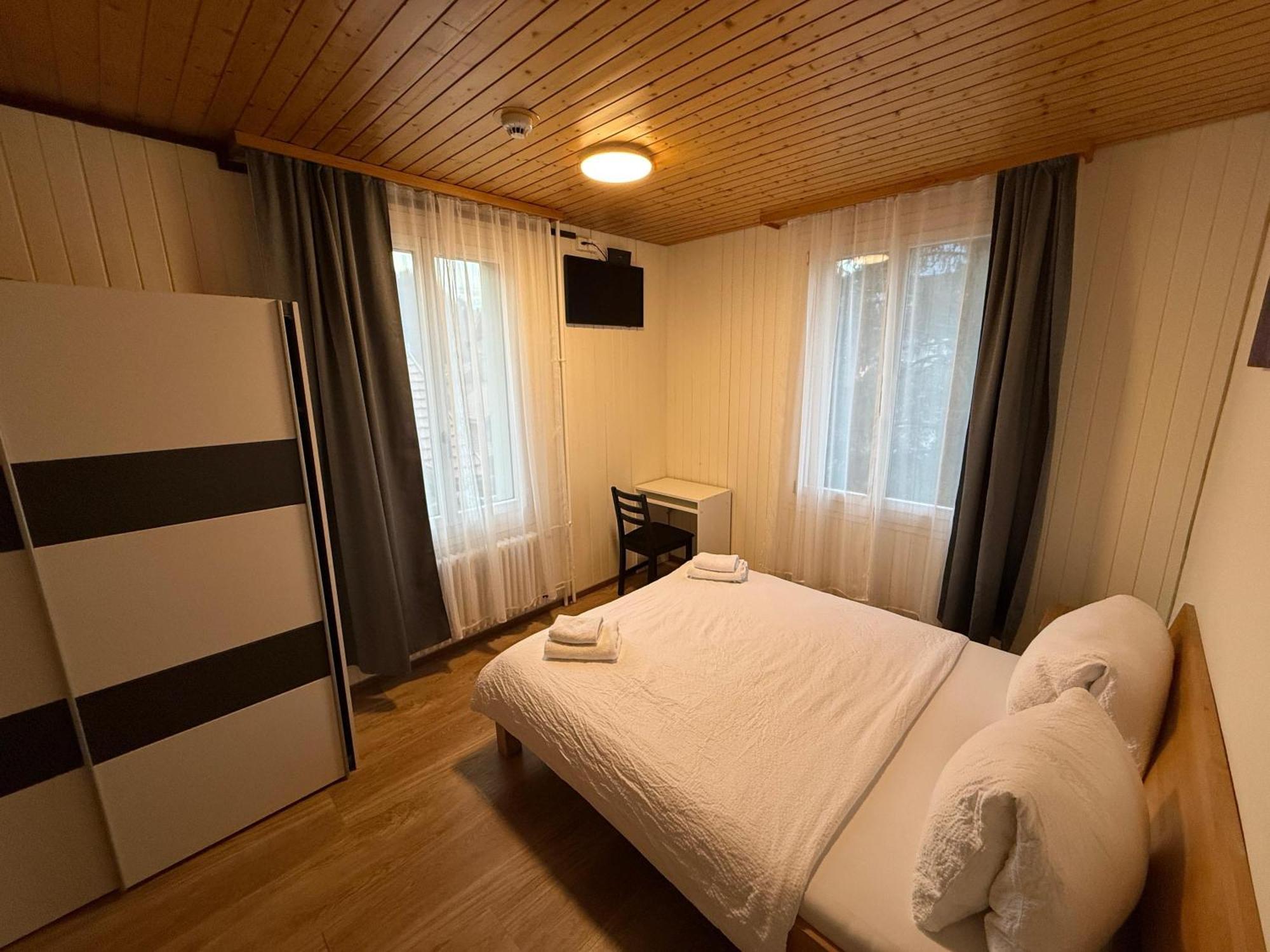 Hotel Christina Wilderswil Bagian luar foto